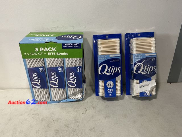 Lot 44-558j - Q-tips Cotton Swabs 625 Count Packs See All Photo's Not Tested E-Commerce Return, A basic inspection has been given to this item. Sold AS-IS...