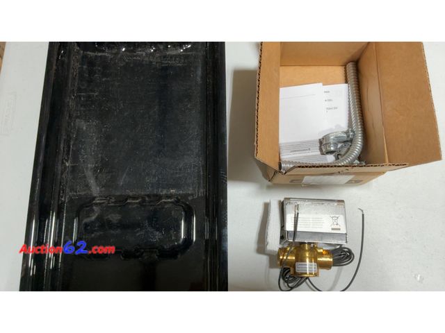 Lot 44-226a - $462.33 Retail price - Delta Faucet Steam System Steam Generator Auto Drain and Generator Pan for Use with 240v Generators, Steam System Aut...