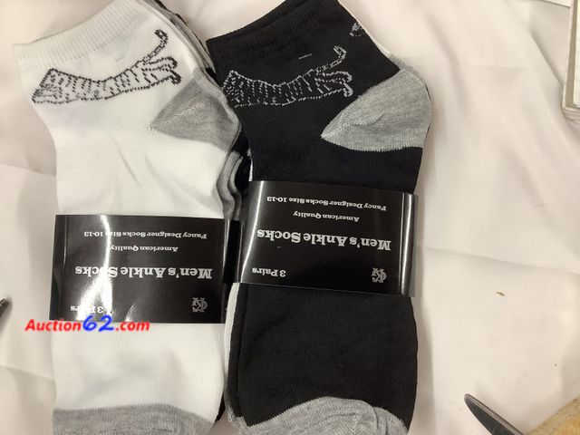 Lot 44-7551p - 6 pair men’s ankle socks  size10-13 2 pair each color. NEW. No Stock Pic See All Photo's Not Tested Never opened, Factory Sealed Unmarked, N...