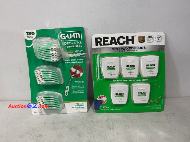 Lot 44-561j - GUM Soft-Picks Advanced &amp; Reach Mint Waxed Floss Lot See All Photo's Not Tested E-Commerce Return, A basic inspection has been given to ...