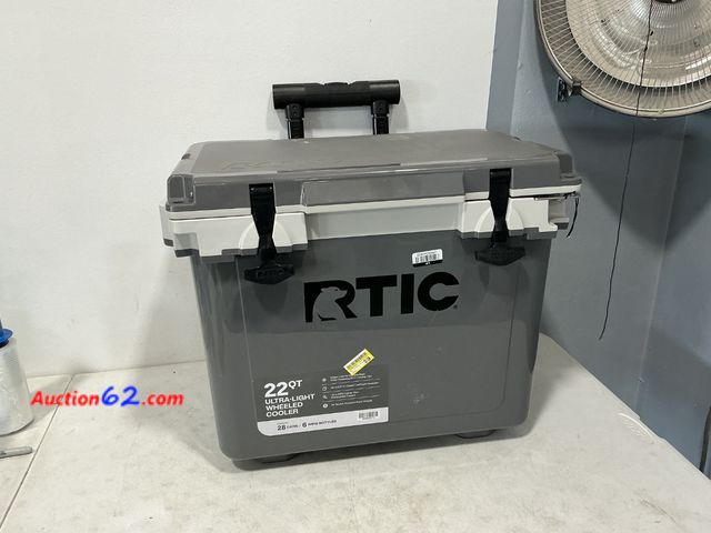 Lot 44-738o - $125 Retail price - RTIC 22QT Ultra-Light Wheeled Cooler See All Photo's E-Commerce Return, A basic inspection has been given to this item. ...