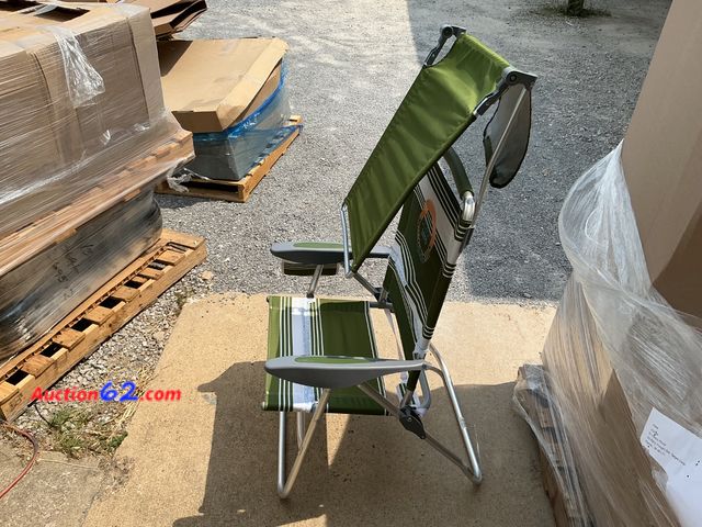 Lot 44-120f - Ocean &amp; Earth Zero Gravity Beach Chair Green Stripe See All Photo's Appears New, A basic inspection has been given to this item. Sold AS...