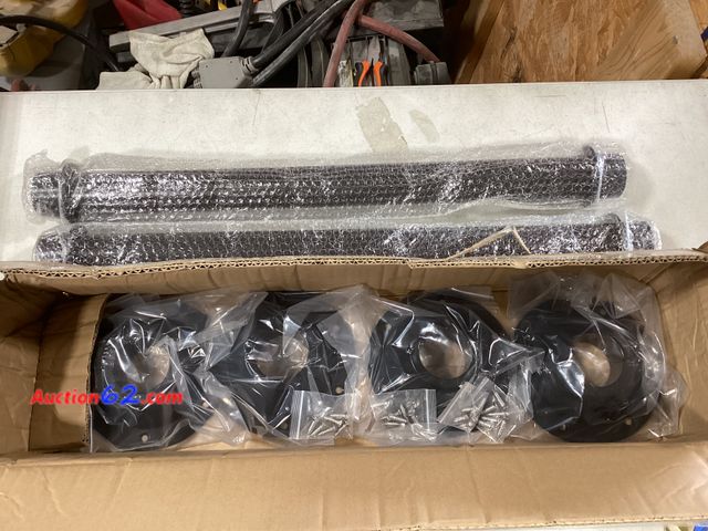 Lot 44-4022b - TB-006-4 Pack Base+27 Inch Leg*2 1. Appears New, A basic inspection has been given to this item. Sold AS-IS.