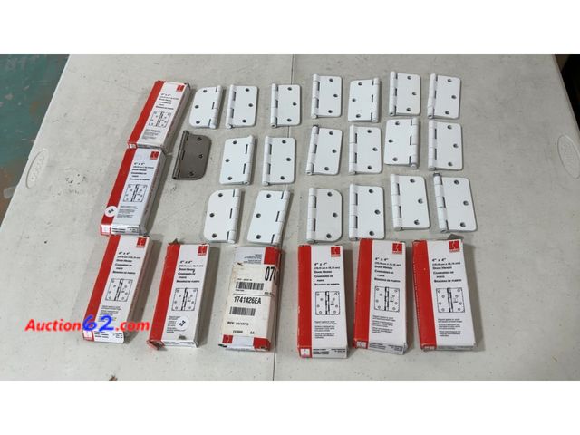 Lot 44-1702m - Lot of 20 White Door Hinges 4" x 4" with Screws See All Photo's Not Tested E-Commerce Return, A basic inspection has been given to this item...