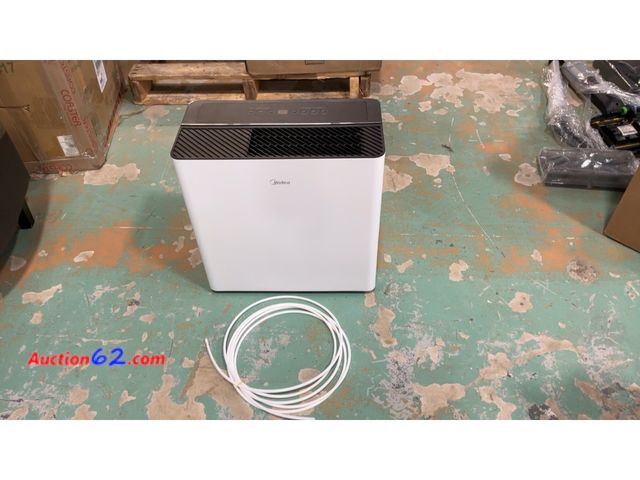 Lot 44-1531j - $169.99 Retail price - Midea 4,500 Sq. Ft. Dehumidifier with Pump Included 50 Pint - Ideal for Basements, Large &amp; Medium Sized Rooms, an...