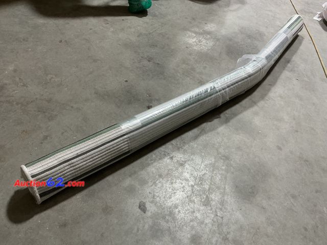 Lot 44-217b - 6’5” X 8’10” Outdoor Green Colorblock Area Rug- Slightly Dirty E-Commerce Return, A basic inspection has been given to this item. Sold AS-IS...