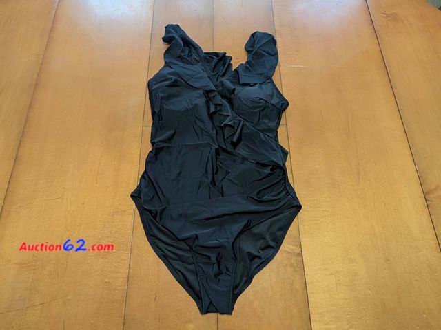 Lot 44-3033g - Size XX-Large - Blooming Jelly Black One Piece Swimsuit - New with Tags - See Pictures