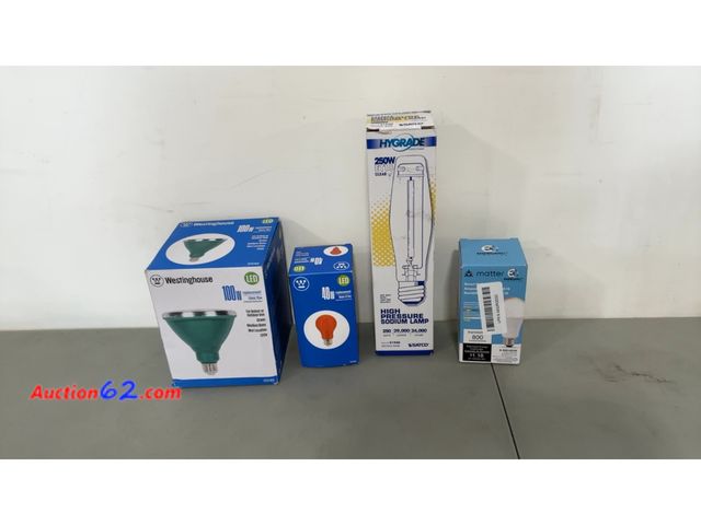 Lot 44-4084w - Westinghouse, Hygrade, Matter LED Light Bulbs Lot Not Tested See All Photo's E-Commerce Return, A basic inspection has been given to this it...