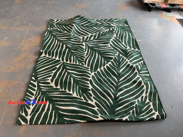 Lot 44-910 - Threshold Palms Outdoor Rug 5x7 See All Photo's Not Tested E-Commerce Return, A basic inspection has been given to this item. Sold AS-IS. Di...