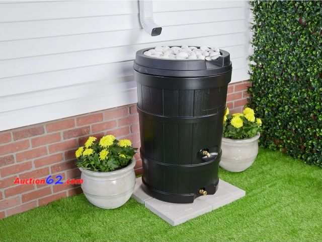 Lot 44-738p - Expert gardener 48 gallon rain barrel plastic, black  Appears New, A basic inspection has been given to this item. Sold AS-IS.