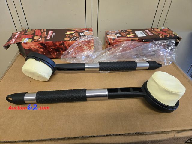 Lot 44-6706b - Lot of 2 BBQ Grill Brushes Bristle Free for Outdoor Grill, Grill Accessories with Sponge Appears New