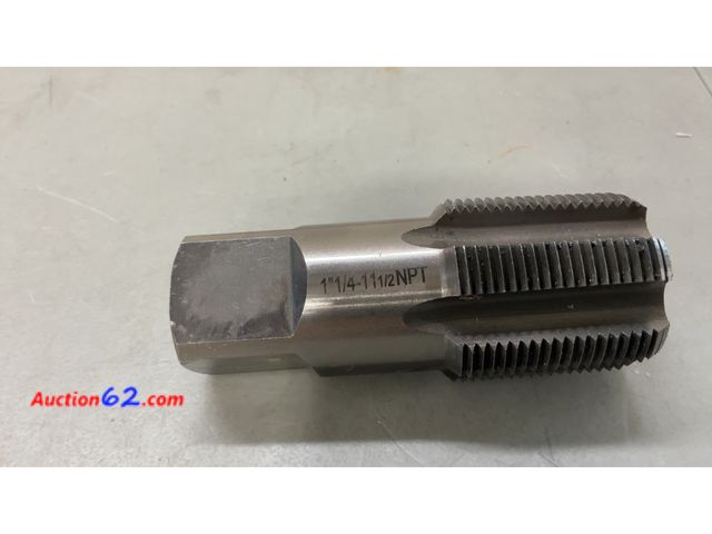 Lot 44-1904a - 1 1/4-11 1/2 NPT Pipe Tap See All Photo's Not Tested E-Commerce Return, A basic inspection has been given to this item. Sold AS-IS.