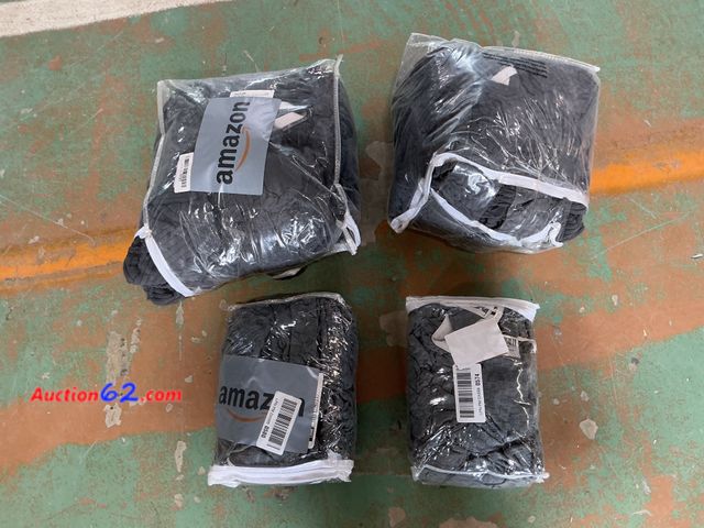 Lot 44-636g - Mix lot of Couch Cushion Covers E-Commerce Return, A basic inspection has been given to this item. Sold AS-IS. See All Photo's Not Tested