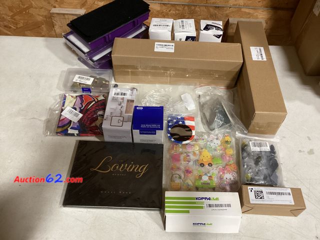 Lot 44-9092t - Lot of Small Amazon Returns- New Appears New, A basic inspection has been given to this item. Sold AS-IS.