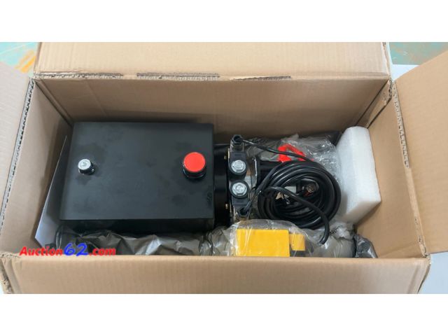 Lot 44-1656w - Hydraulic Power Unit Double-Acting, Instruction Manual included  Appears New, A basic inspection has been given to this item. Sold AS-IS. Se...