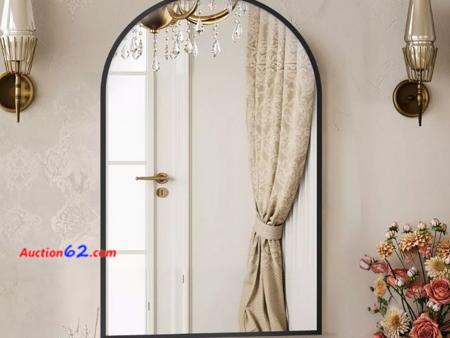 Lot 44-1622j - 20"X30" Arched Anti-Fog Bathroom Mirror - 8mm Explosion-Proof Glass, Rust-Proof Aluminum Frame, Wall Mounted-Black Appears New, A basic insp...