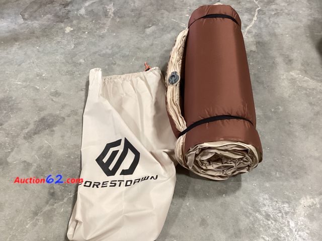 Lot 44-181g - Forest Dawn Sleeping Pad  E-Commerce Return, A basic inspection has been given to this item. Sold AS-IS.