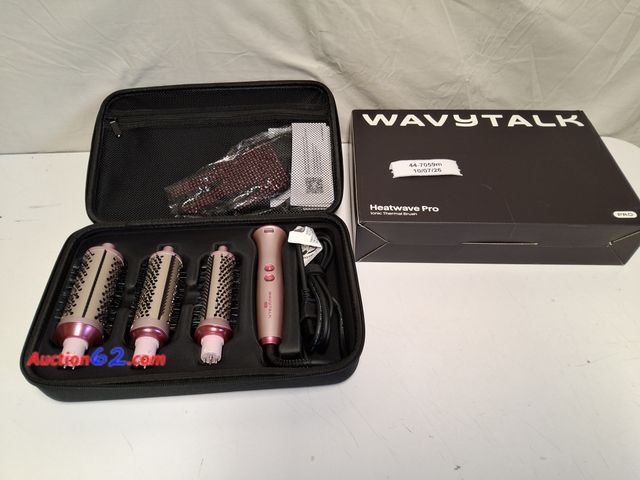 Lot 44-7059m - Wavytalk thermal brush set heatwave Pro 3 size Ionic heated round brush, pink E-Commerce Return, A basic inspection has been given to this i...