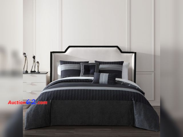 Lot 44-1555m - $139.28 Retail price - Bebejan Kyle 5 Piece Reversible Comforter Set, Full/Queen See All Photo's Not Tested Appears New, A basic inspection ...