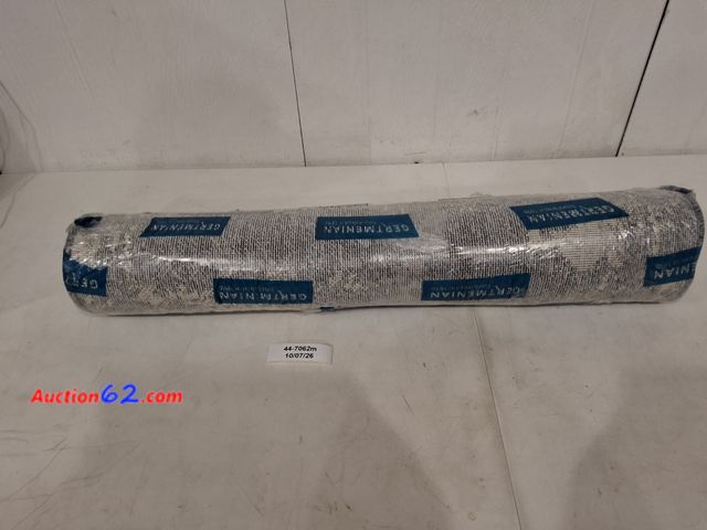 Lot 44-7062m - 2'8"×8' Tuscany area rug, Argcs blue Appears New, A basic inspection has been given to this item. Sold AS-IS. Never opened, Factory Sealed