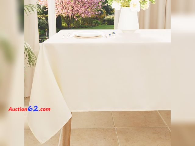 Lot 44-9024 - Smiry Rectangle Table Cloth, Waterproof Anti-Scratch Polyester Tablecloth, Decorative Washable Fabric Table Cover for Dining, Buffet, Partie...
