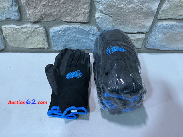 Lot 44-1875e - Gorilla Grip Never Slip Gloves - Maximum Grip, 100% Nylon Shell, Non-Latex Rubber Coating See All Photo's Not Tested E-Commerce Return, A ba...