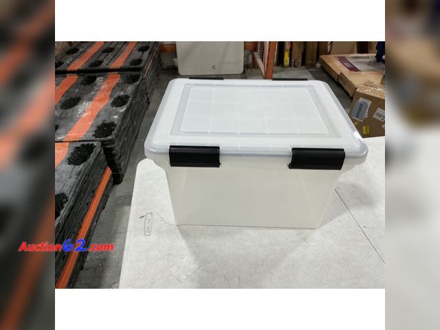 Lot 44-1144i - IRIS Weatherpro File Box, 32 Qt, Clear/Black Not Tested E-Commerce Return, A basic inspection has been given to this item. Sold AS-IS. See A...