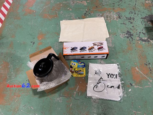 Lot 44-759b - Mix lot of Miscellaneous Items- Seller States New Appears New, A basic inspection has been given to this item. Sold AS-IS. See All Photo's N...