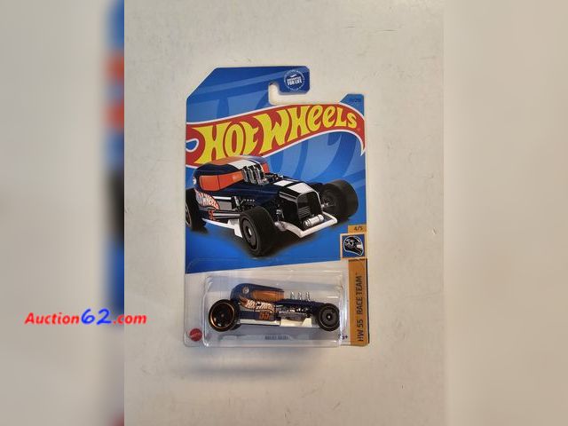 Lot 44-8390u - VERY RARE MOD ROD HOT WHEELS TREASURE HUNT. TREASURE HUNTS ARE VERY HARD TO ACQUIRE! NOTE THE CIRCULAR FLAME ON THE CAR THAT DENOTES THAT IT...
