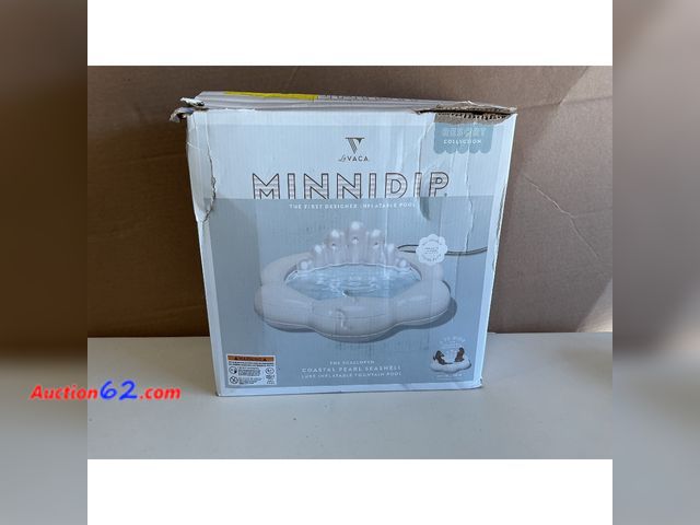 Lot 44-1527 - Original Seashell Fountain Pool by Minnidip E-Commerce Return, A basic inspection has been given to this item. Sold AS-IS., Not Tested