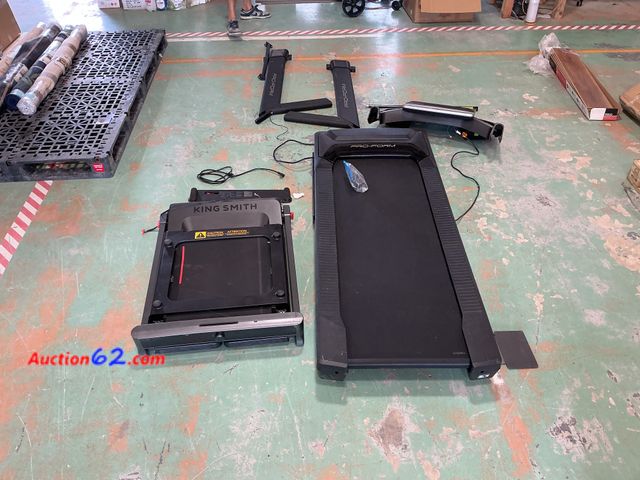 Lot 44-4128t - Mix lot of Treadmills- For Parts or Repair  E-Commerce Return, A basic inspection has been given to this item. Sold AS-IS. See All Photo's N...