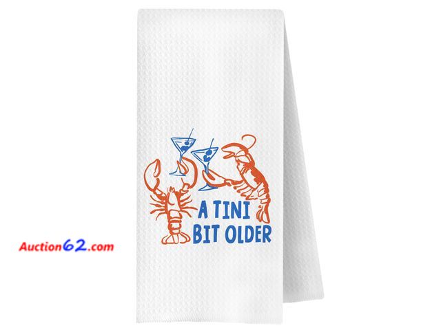 Lot 44-9070 - Lot of (7) JWERBENPEY Coastal Crab Lobster Cocktail Kitchen Towels 16x24 Inches, Gifts for Martini Lovers Dish Tea Towel for Kitchen Bar Car...