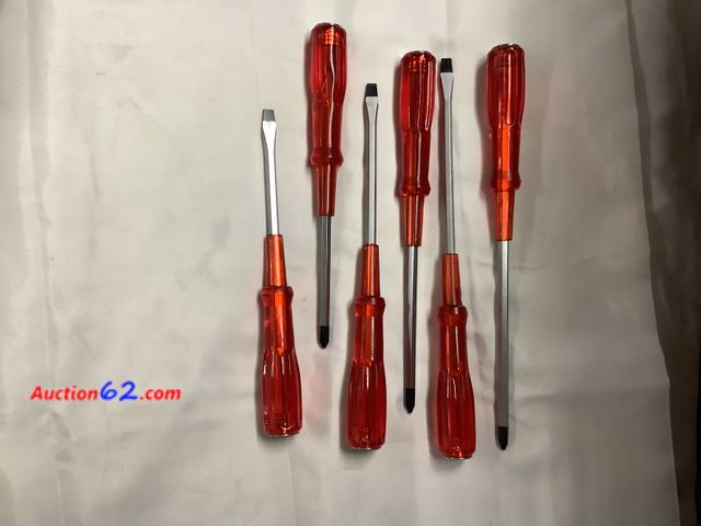 Lot 44-6148w - 6pc Screwdriver Set, all red handles, 3 Flatheads, &amp; 3 Phillips, New See All Photo's Not Tested Never opened, Factory Sealed