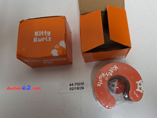 Lot 44-7023f - 2 cat scratch board cat toy with bell  Appears New, A basic inspection has been given to this item. Sold AS-IS.