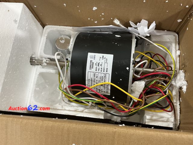 Lot 44-1144o - Unknown type of motor E-Commerce Return, A basic inspection has been given to this item. Sold AS-IS. See All Photo's Not Tested