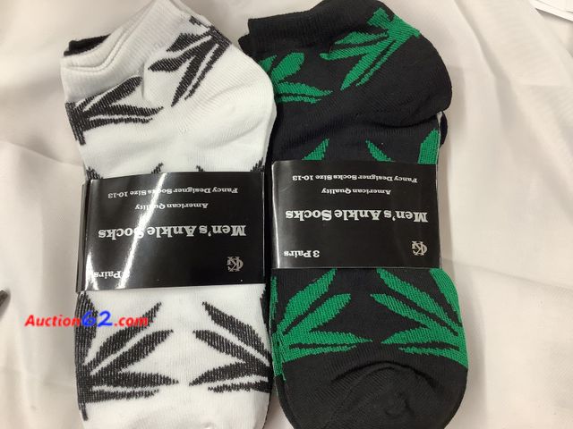 Lot 44-7553p - 6 pair men’s ankle socks size10-13. NEW. “ weed” design. No Stock Pic See All Photo's Not Tested Never opened, Factory Sealed Unmarked, No b...