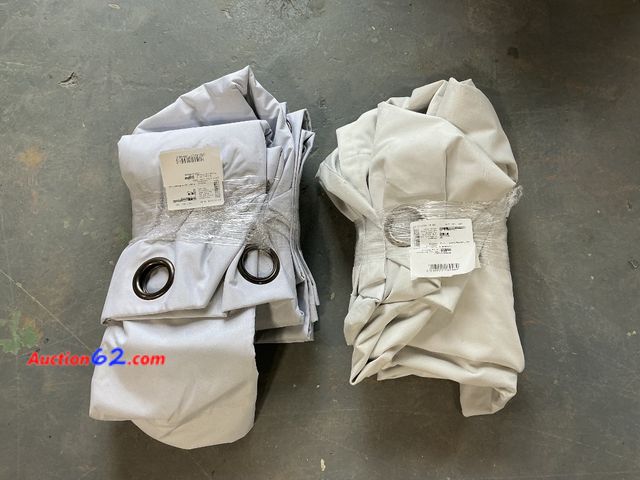 Lot 44-589j - Mix lot of Curtains E-Commerce Return, A basic inspection has been given to this item. Sold AS-IS. Used See All Photo's Not Tested