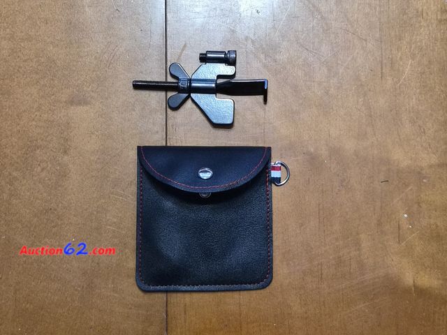 Lot 44-3059t - Portable Door Lock - Great for Travel - New - See Pictures  Appears New, A basic inspection has been given to this item. Sold AS-IS.