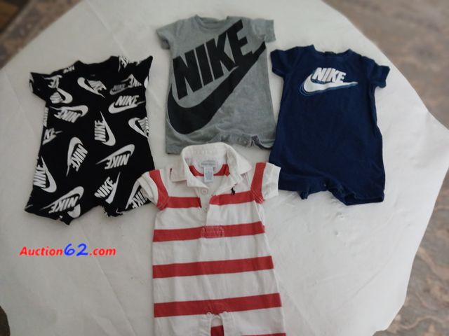 Lot 44-2021w - Very gently used Nike size 6 months one piece outfit. One Nike 0 - 6 month very gently used one piece Nike outfit.  One very gently used 6 m...