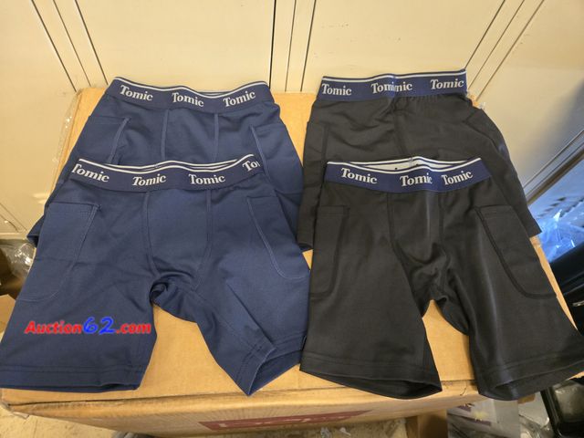 Lot 44-6902g - Size Small Tomic Youth Boys' Compression Shorts 4 Pack Performance Athletic Base Layers for Kids Sport Underwear Side Pocket Appears New