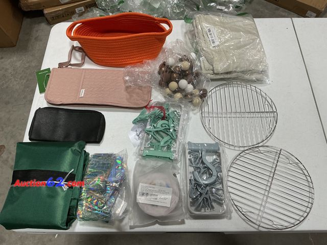 Lot 44-110a - Assorted Craft and Household Items Lot See All Photo's E-Commerce Return, A basic inspection has been given to this item. Sold AS-IS.