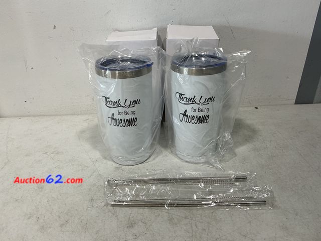 Lot 44-808 - Set of 2 Tumblers with Straws - Thank You for Being Awesome Not Tested See All Photo's Appears New, A basic inspection has been given to thi...