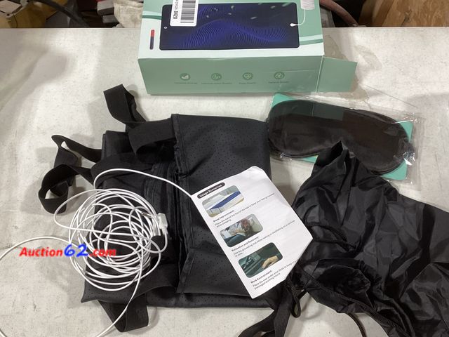 Lot 44-4004b - Grounding Mat - Comes With Sleep Mask and Carrying Bag- Unable To Test,  2. E-Commerce Return, A basic inspection has been given to this ite...