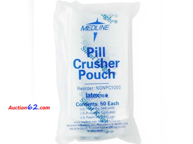 Lot 44-130w - Medline Pill Crusher Medication Pouch 1000Ct Appears New, A basic inspection has been given to this item. Sold AS-IS.