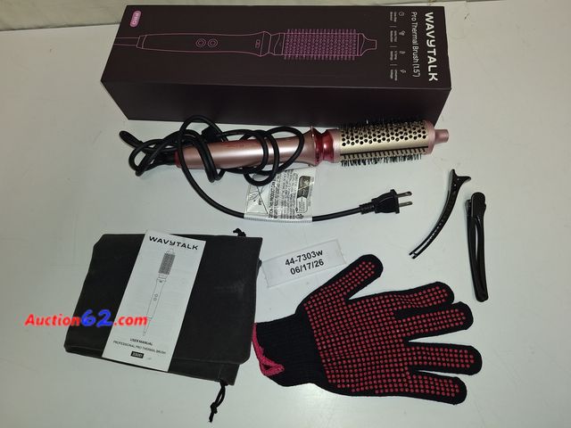 Lot 44-7303w - Wavytalk pro thermal brush, 1.5", pink, E-Commerce Return, A basic inspection has been given to this item. Sold AS-IS. Not Tested