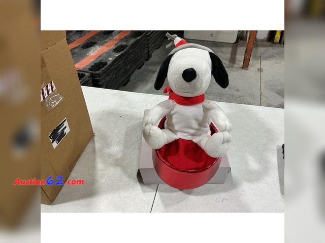 Lot 44-1131i - Hallmark Peanuts Snoopy Animated Musical Plush - Red Ornament Appears New, A basic inspection has been given to this item. Sold AS-IS.