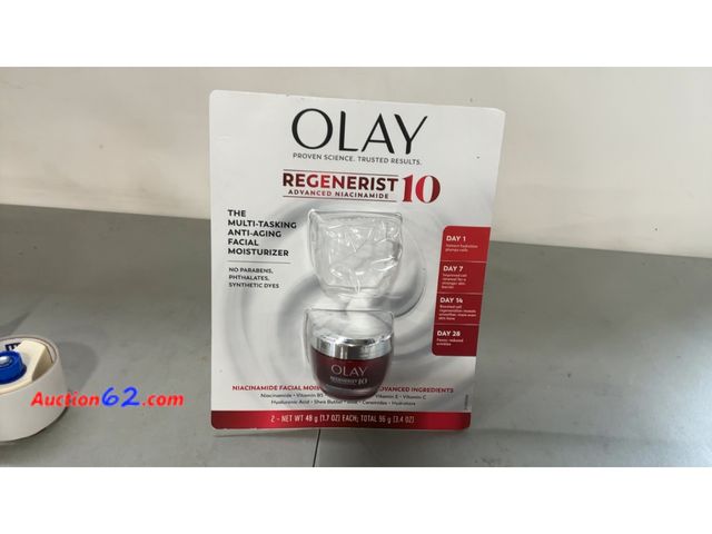 Lot 44-1936a - Olay Regenerist 10 Advanced Niacinamide Facial Moisturizer, 1.7 Ounce (2 Pack) missing one jar E-Commerce Return, A basic inspection has bee...