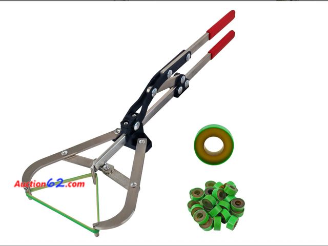 Lot 44-1878i - $54 Retail price- Cattle Banding Tool, Expander Plier with 24Pcs Rings, for Calves Sheep Goats Big Animal Livestock in Farm and Ranch Appear...