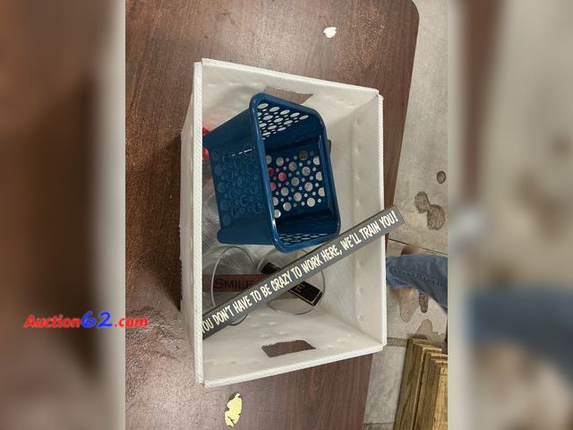 Lot 44-263 - Lot of Miscellaneous Items- See Photos  Used