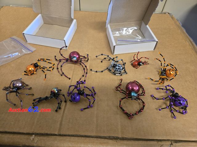 Lot 44-6735p - Lot of 2 5pcs Unique Halloween Spider Sets Appears New, A basic inspection has been given to this item. Sold AS-IS.